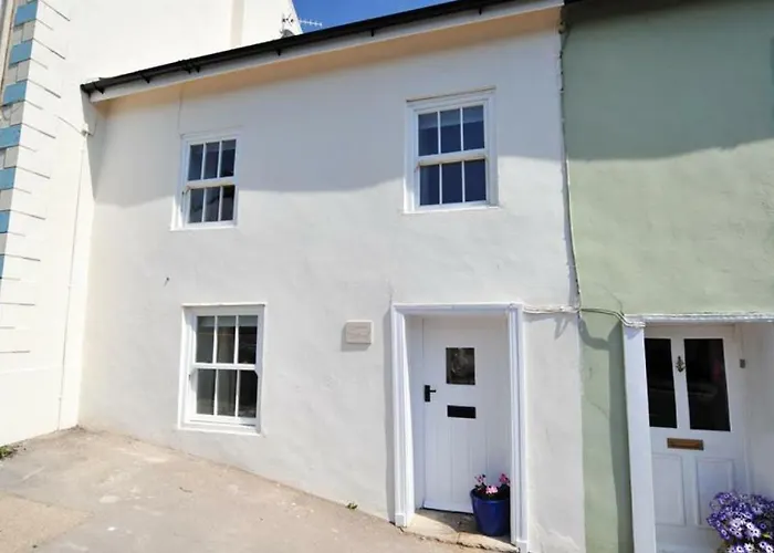 Charm Cottage